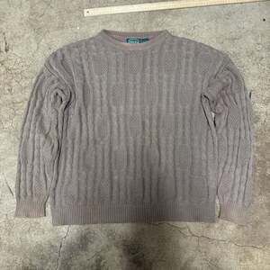 IZOD Vintage Brown Cable Knit Crewneck Cotton Sweater Size Medium